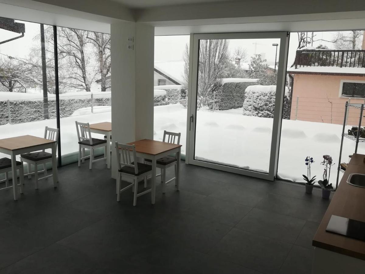 Bed And Breakfast Anna Isera Екстер'єр фото