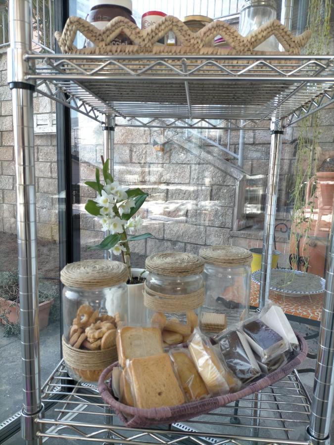 Bed And Breakfast Anna Isera Екстер'єр фото