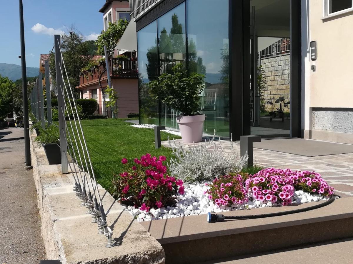 Bed And Breakfast Anna Isera Екстер'єр фото