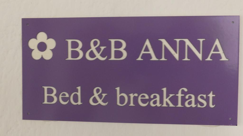 Bed And Breakfast Anna Isera Екстер'єр фото