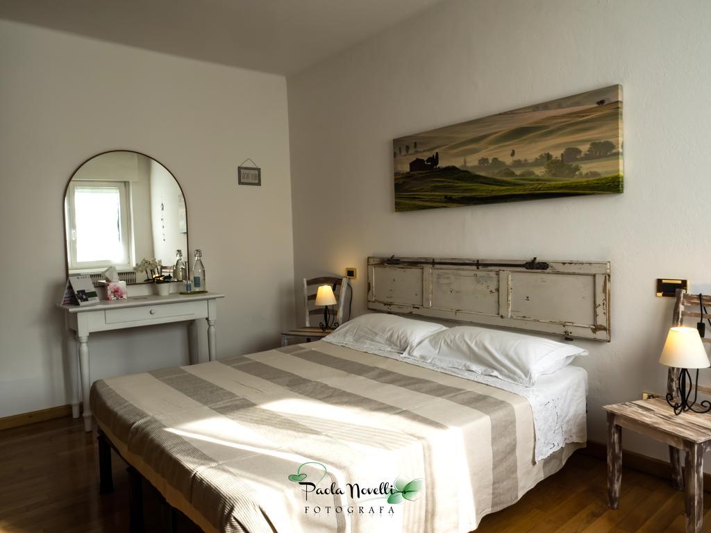 Bed And Breakfast Anna Isera Екстер'єр фото